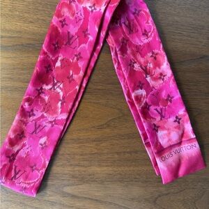 Louis Vuitton Vibrant Pink Logo Scarf